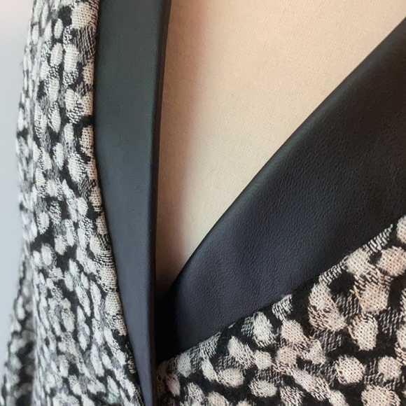 Lafayette 148 size 14 jacket - Picture 3 of 7